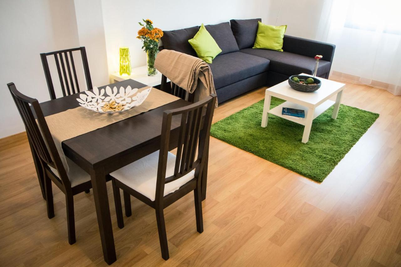 Holidays2Malaga Heredia 3 Bedroom Opposite Malaga Port Luaran gambar