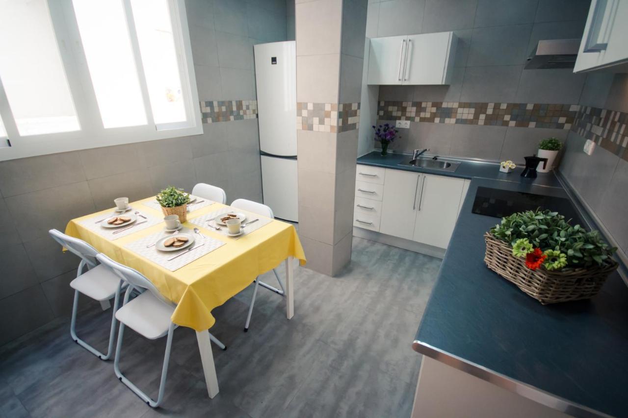 Holidays2Malaga Heredia 3 Bedroom Opposite Malaga Port Luaran gambar