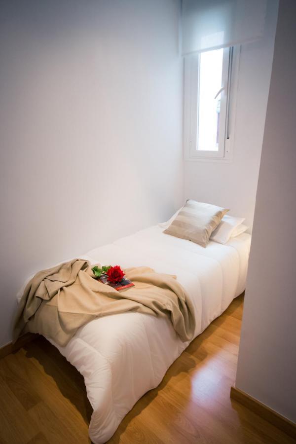 Holidays2Malaga Heredia 3 Bedroom Opposite Malaga Port Luaran gambar