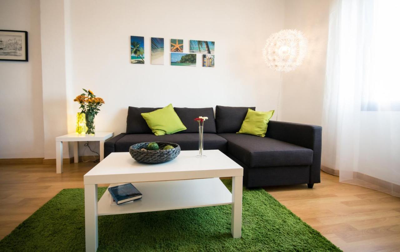 Holidays2Malaga Heredia 3 Bedroom Opposite Malaga Port Luaran gambar